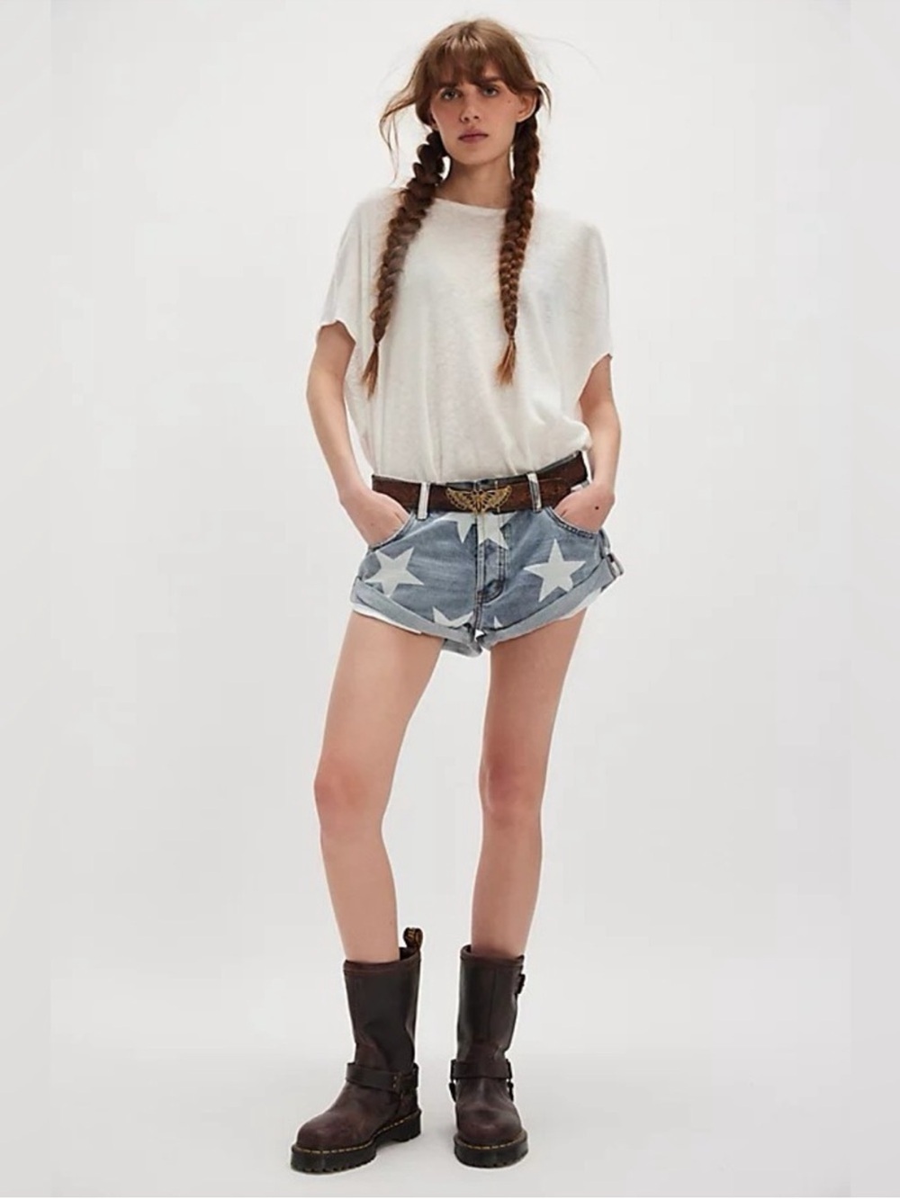 Free People x One Teaspoon Bandits Low Waist Starwash Shorts- size 26